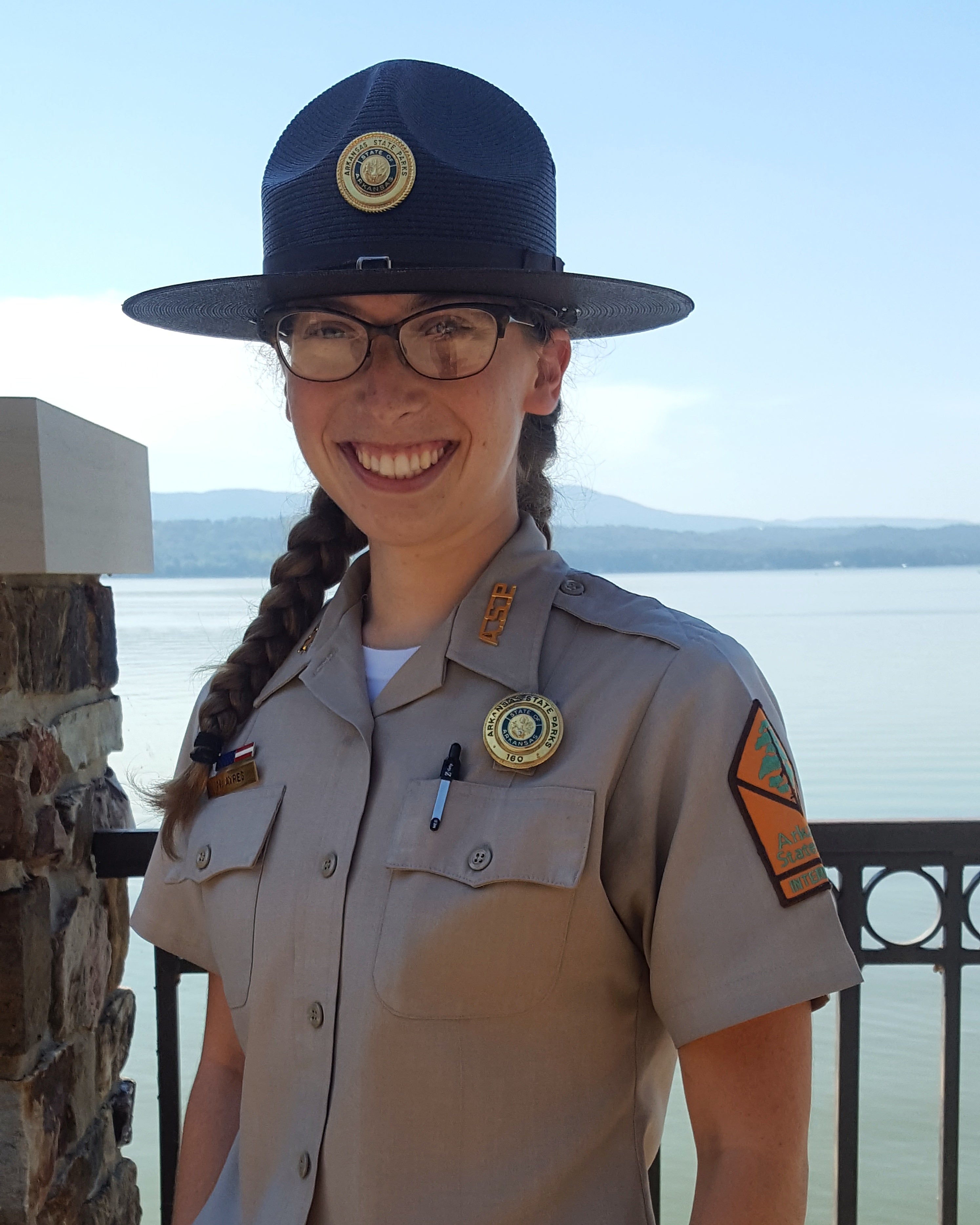 Megan Ayres Headshot